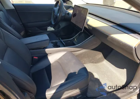 2020 Tesla Model 3 Standard Range Plus Rear-Wheel Drive/Standard Range Rear-Wheel Drive from USA, damaged, VIN 5YJ3E1EA0LF611268